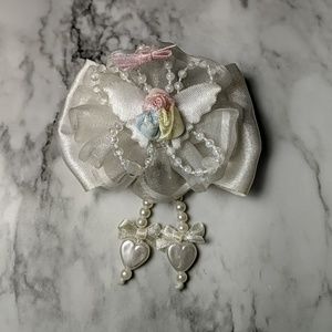 White Bow Hair Clip